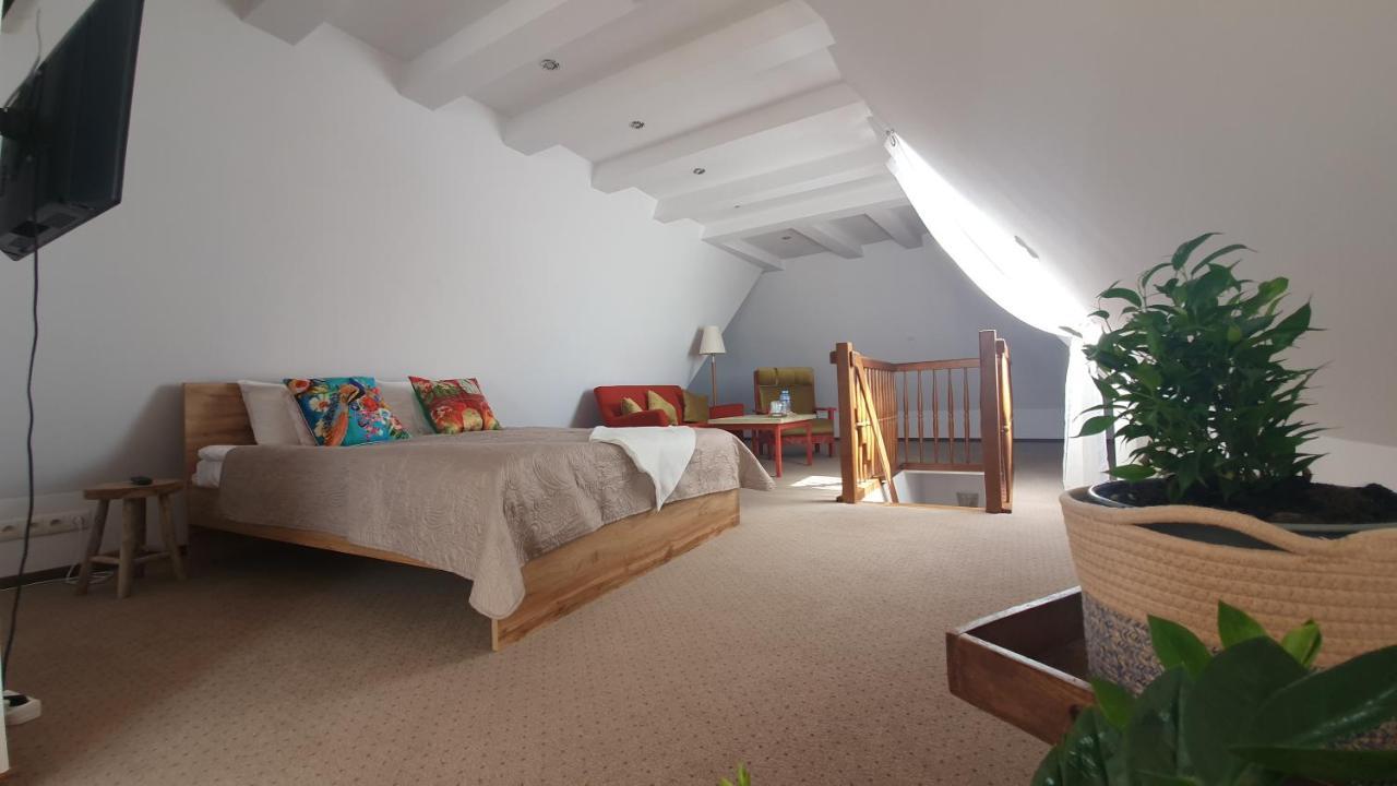 Hotel Siesta Świebodzin Eksteriør billede