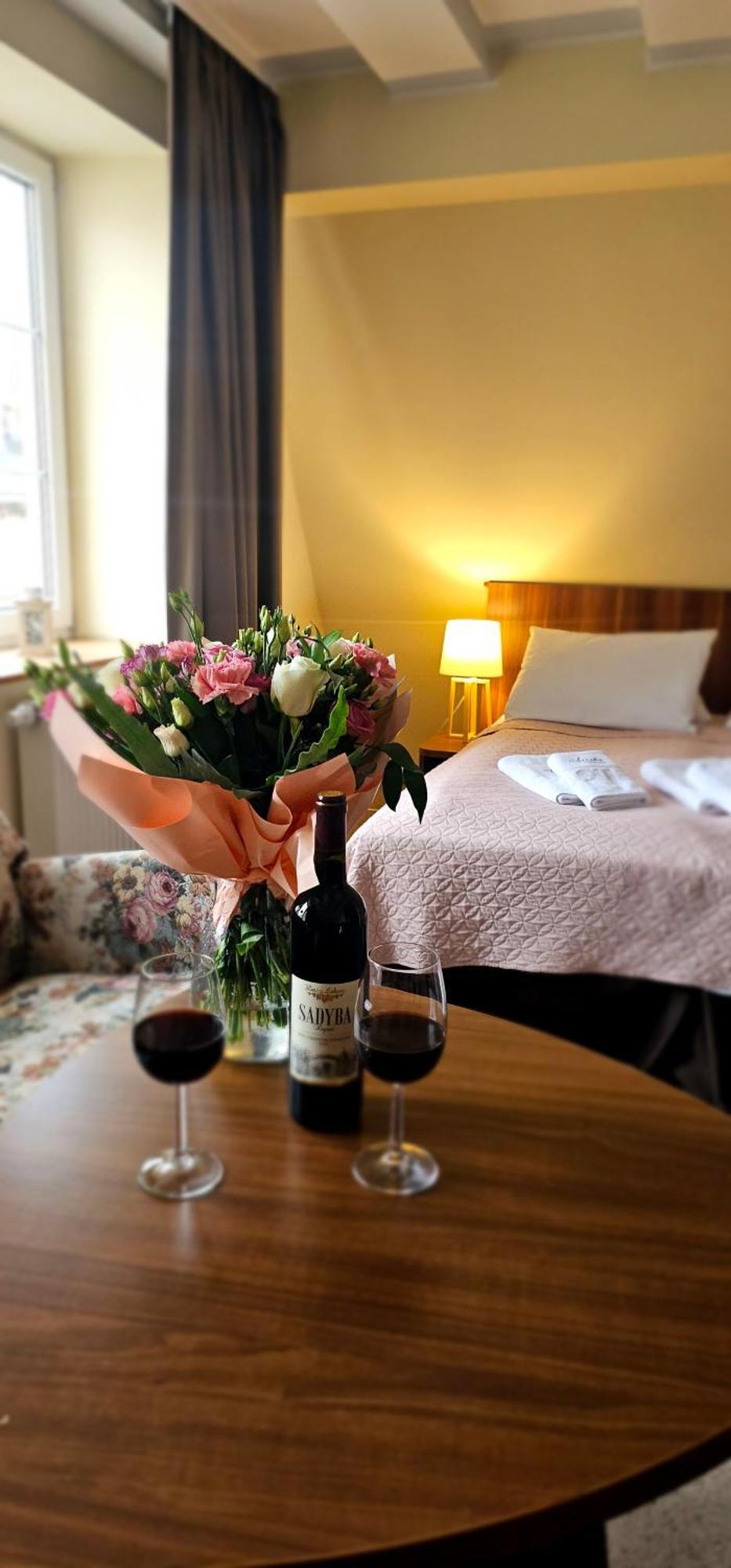 Hotel Siesta Świebodzin Eksteriør billede