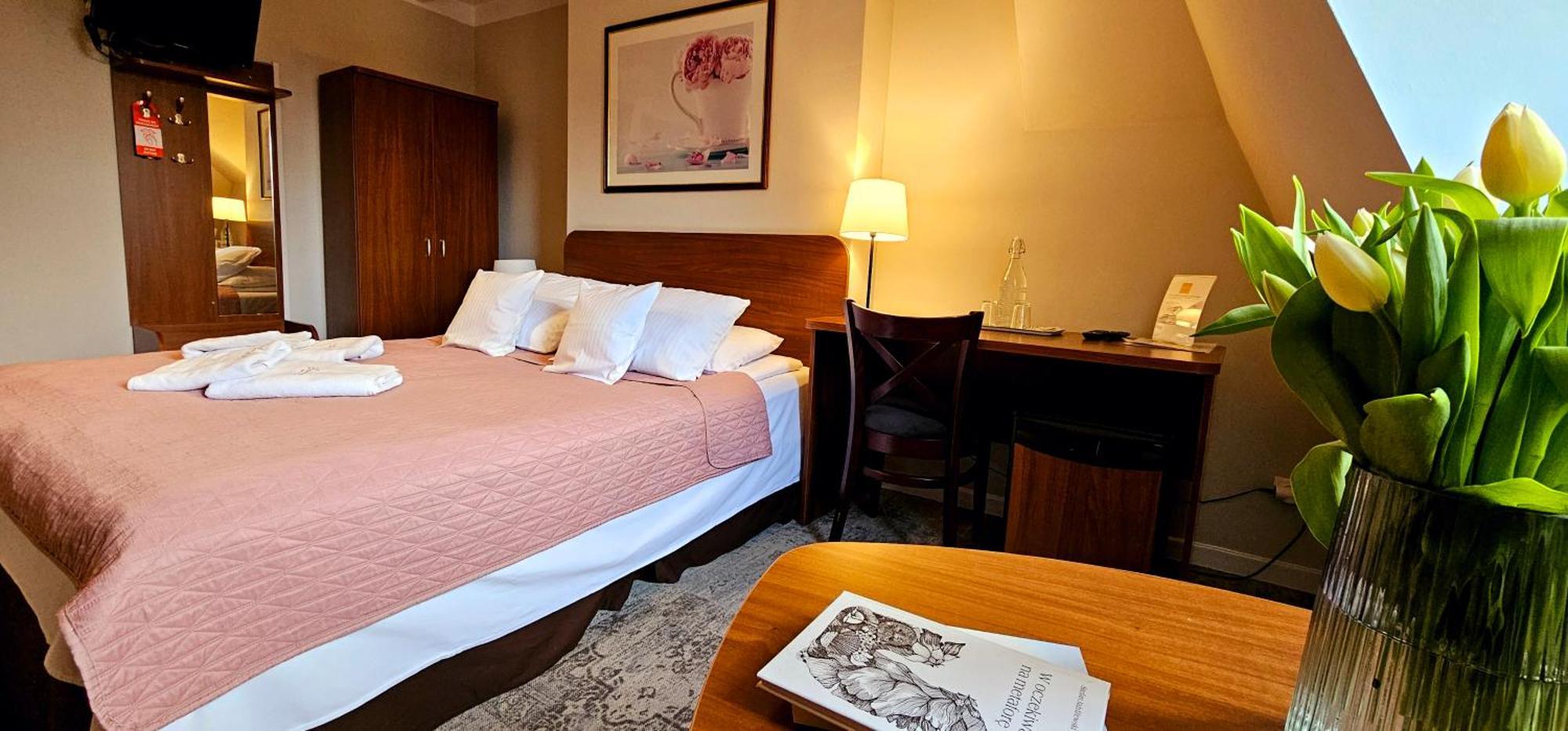 Hotel Siesta Świebodzin Eksteriør billede