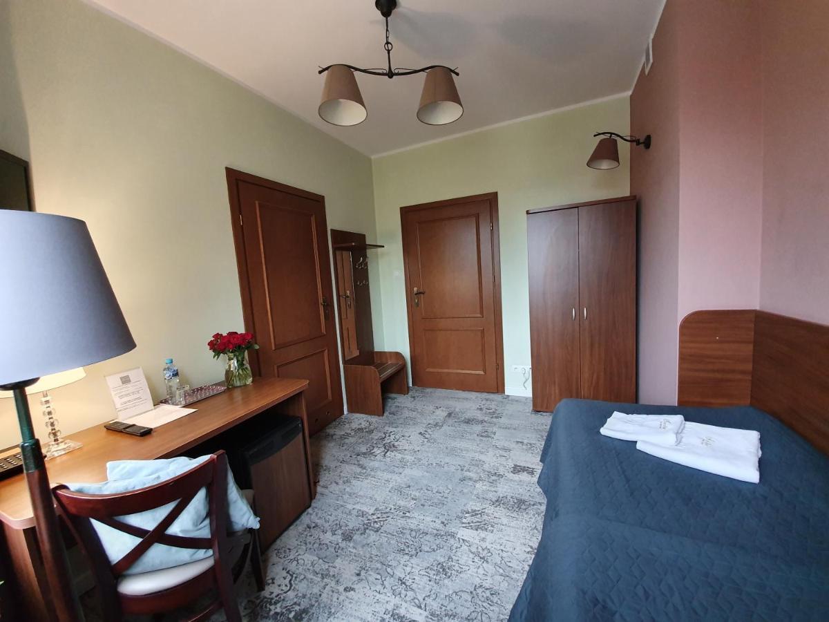 Hotel Siesta Świebodzin Eksteriør billede